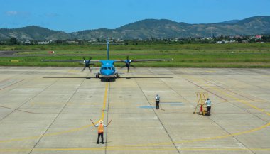 Atr 72 uçak havaalanında yerleştirme 
