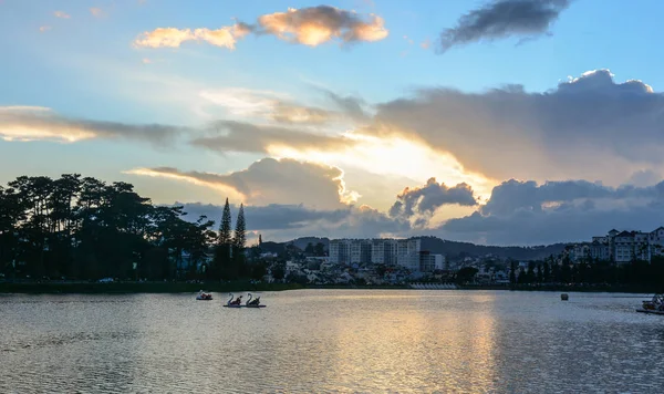 Danau Xuan Huong di Dalat, Vietnam — Stok Foto