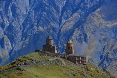 Gergeti Trinity Kilisesi (Tsminda Sameba)