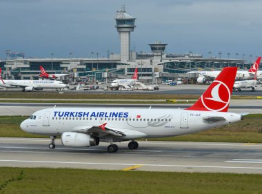 Uçak havaalanına piste Taksilemek 