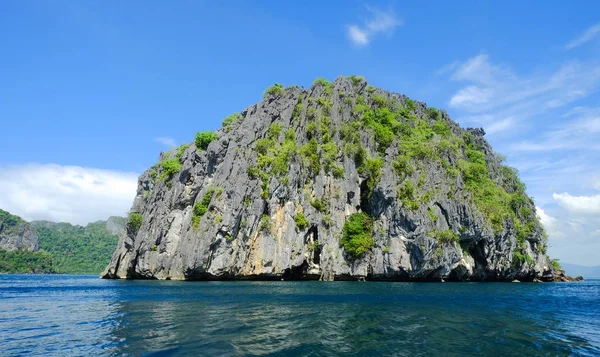 Marinmålning av Coron Island, Filippinerna — Stockfoto