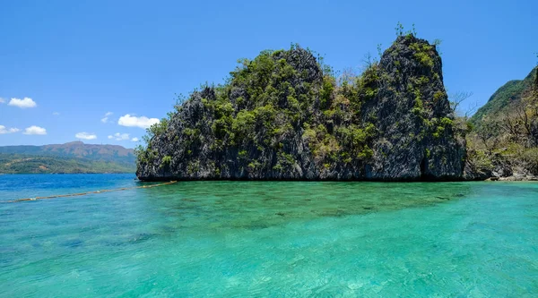 Marinmålning av Coron Island, Filippinerna — Stockfoto