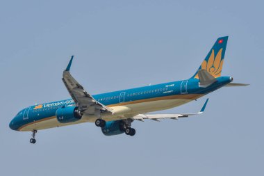 Tan Son Nhat Havaalanı iniş uçak