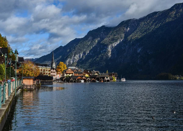 Aldeia de Hallstatt bonita de Áustria — Fotografia de Stock