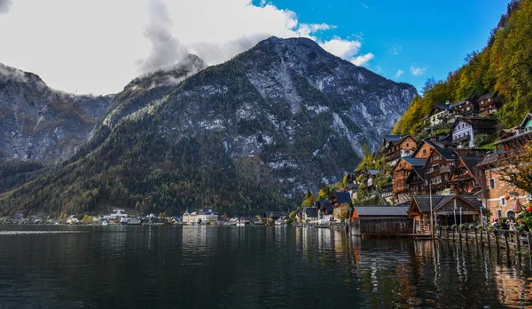 Aldeia de Hallstatt bonita de Áustria — Fotografia de Stock