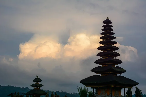 Ulun Danu Temple in Bali, Indonesia — Stock Photo, Image