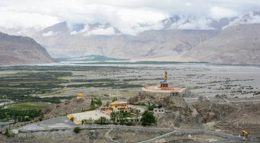 Maitreya Buddha statue Ladakh, Hindistan