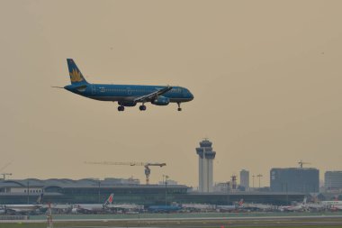 Uçak gökyüzünde yalan 