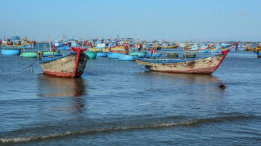 Nha Trang, Vietnam denizde balıkçı tekneleri