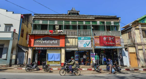 Old building in Pyin Oo Lwin, Myanmar — Stock Photo, Image