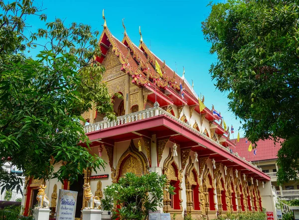 Buddhistischer Tempel in Chiang Mai, Thailand — Stockfoto