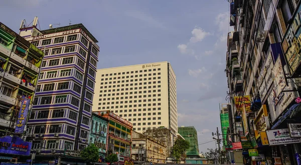 Paisaje urbano de Rangún, Myanmar — Foto de Stock