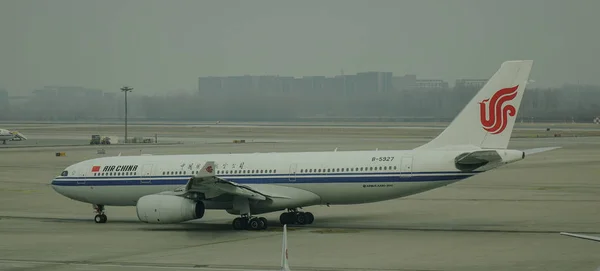 北京首都国際空港、中国の Aircarft — ストック写真