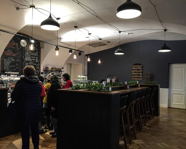 Inneneinrichtung eines Cafés in Wyborg, Russland — Stockfoto