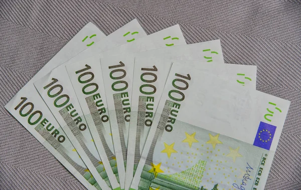 Банкноти євро (100 EUR) — стокове фото