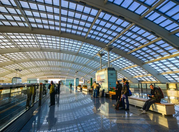 Vlakové nádraží na pekingském letišti, Čína — Stock fotografie