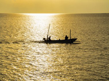 Okyanusta gün batımı 