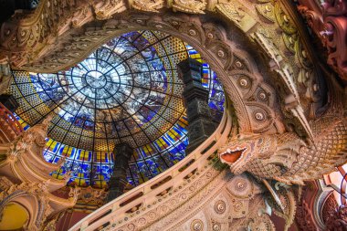 Bangkok Erawan Müzesi İç, Tayland 