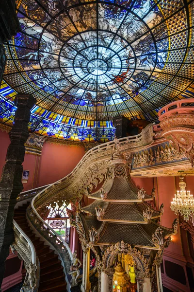 Interno del Museo Erawan a Bangkok, Thailandia — Foto Stock