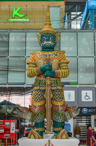 Pomnik Boga na lotnisku w Bangkoku — Zdjęcie stockowe