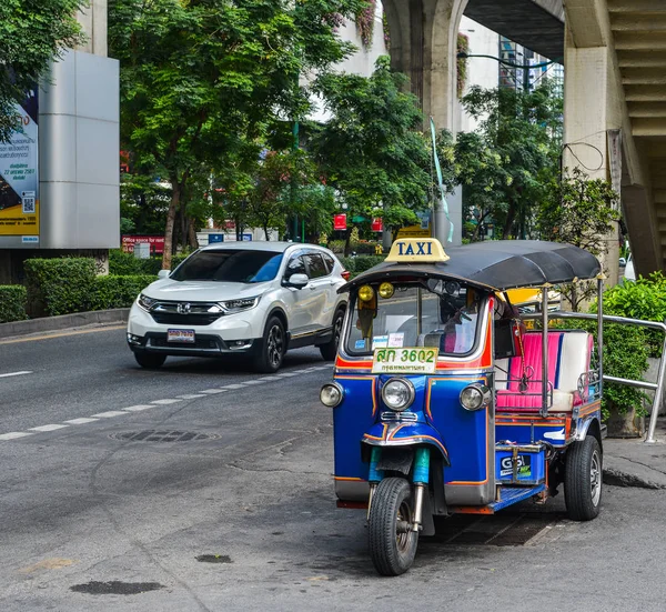 Bangkok, Tayland'da trafik — Stok fotoğraf