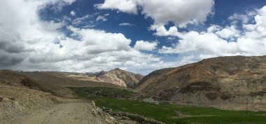 Ladakh, Hindistan'daki dağ manzarası