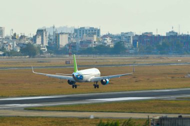 Havaalanında açılış yolcu uçak 