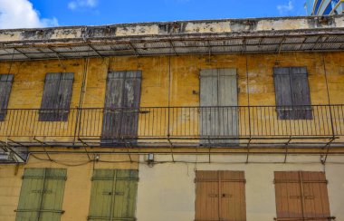 Port Louis, Mauritius'taki eski bina 