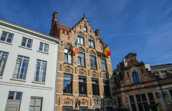 Edifícios antigos em Bruges, Bélgica — Fotografia de Stock