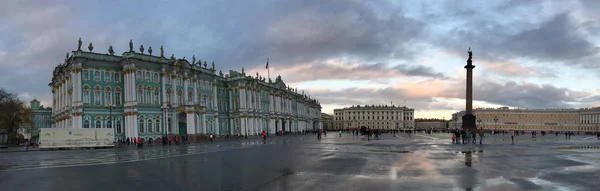 Paleisplein van St. Petersburg, Rusland — Stockfoto