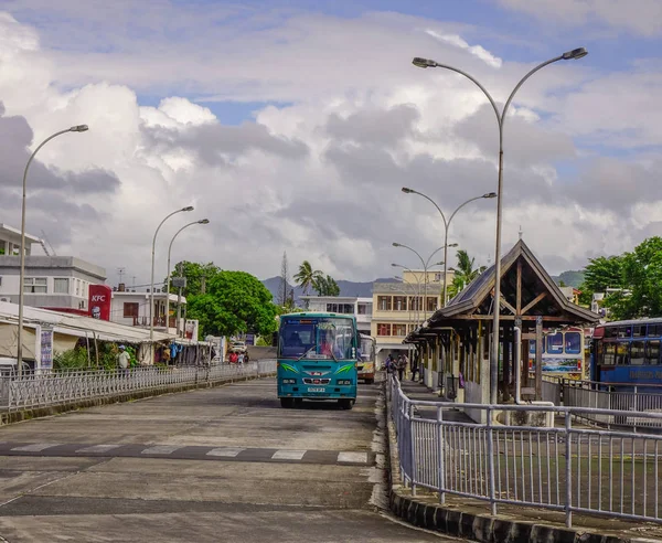 Ônibus local em Port Louis, Maurício — Fotografia de Stock