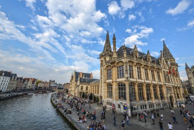 Gent, Belçika'daki antik binalar 
