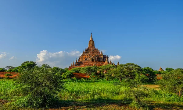 Bagan, Myanmar 'daki antik tapınaklar — Stok fotoğraf