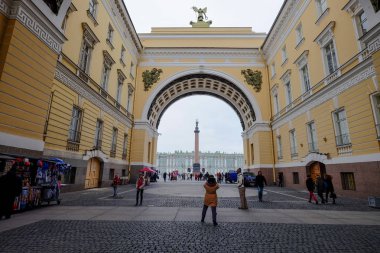 st. Petersburg Palace square 