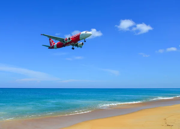 Phuket Thailand Apr 2019 Thai Airasia Abq Airbus A320 Landing — Stock Photo, Image