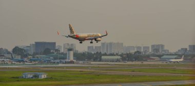 Saigon, Vietnam - 11 Mar 2018. Bir Airbus A320 uçakları Jetstar Tan oğlu Nhat Havalimanı Saigon (Ho Chi Minh City), Vietnam'nda açılış Pasifik.