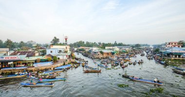 Can Tho, Vietnam - 2 Şubat 2016. Can Tho, Vietnam Cai Rang Yüzer Pazar Görünümü. Bugün faaliyet gösteren çoğu yüzen pazarlar ağırlıklı olarak turistik olarak hizmet.