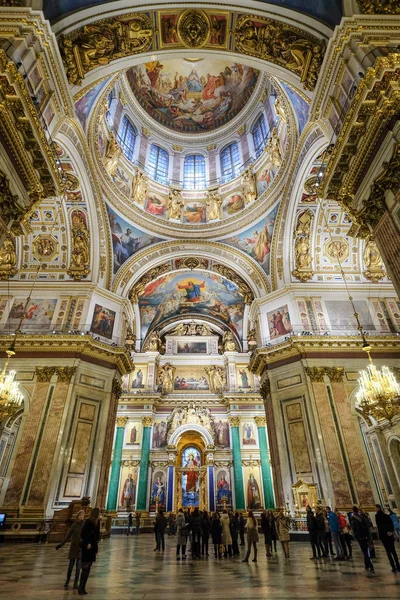 San Petersburgo Rusia Octubre 2016 Gente Visita Catedral San Isaac — Foto de Stock
