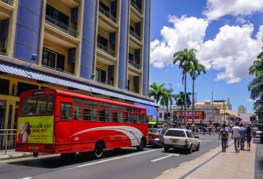 Port Louis, Mauritius - 13 Ocak 2017. Port Louis, Mauritius'taki sokak. Port Louis ülke ekonomik, kültürel ve siyasi merkezidir.