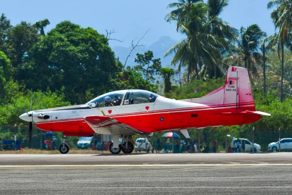 兰卡威 马来西亚 2019年3月30日 马来西亚空军皮拉图斯Pc M50 在兰卡威机场跑道滑行 Lgk — 图库照片
