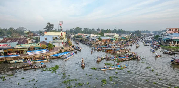 Can Tho Vietnam Február 2016 Úszó Piac Napsütéses Napon Can — Stock Fotó