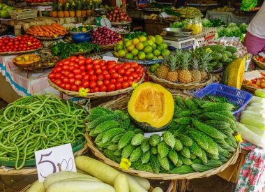 Port Louis, Mauritius - 13 Ocak 2017. Port Louis, Mauritius yerel pazar. Port Louis ülke ekonomik, kültürel ve siyasi merkezidir.