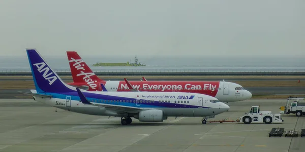 Nagoya Japón Mar 2018 Aviones Pasajeros Atracando Aeropuerto Nagoya Chubu — Foto de Stock