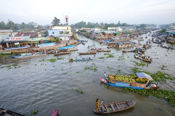 Can Tho Vietnam Feb 2016 Floating Market Spring Time Can — Stock Photo, Image