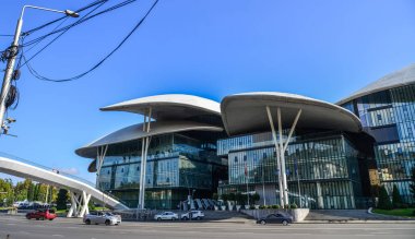 Tiflis Kamu Hizmet Salonu, Gürcistan 