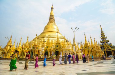 Dualar Shwedagon Pagoda ziyaret 