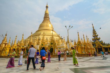 Dualar Shwedagon Pagoda ziyaret 