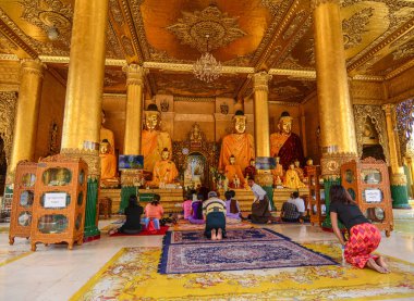 Dualar Shwedagon Pagoda ziyaret 