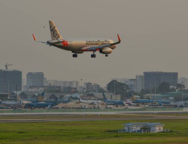 Havaalanında açılış yolcu uçak 