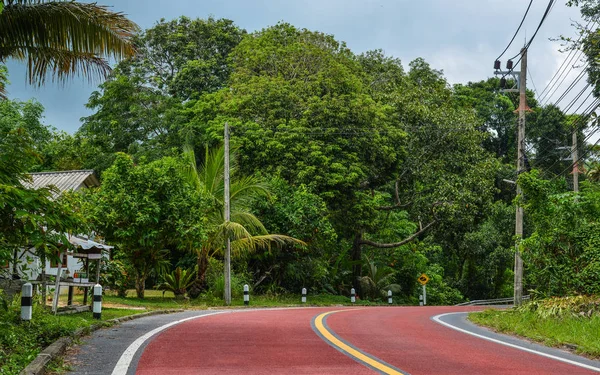 Landstraße in Phuket, Thailand — Stockfoto